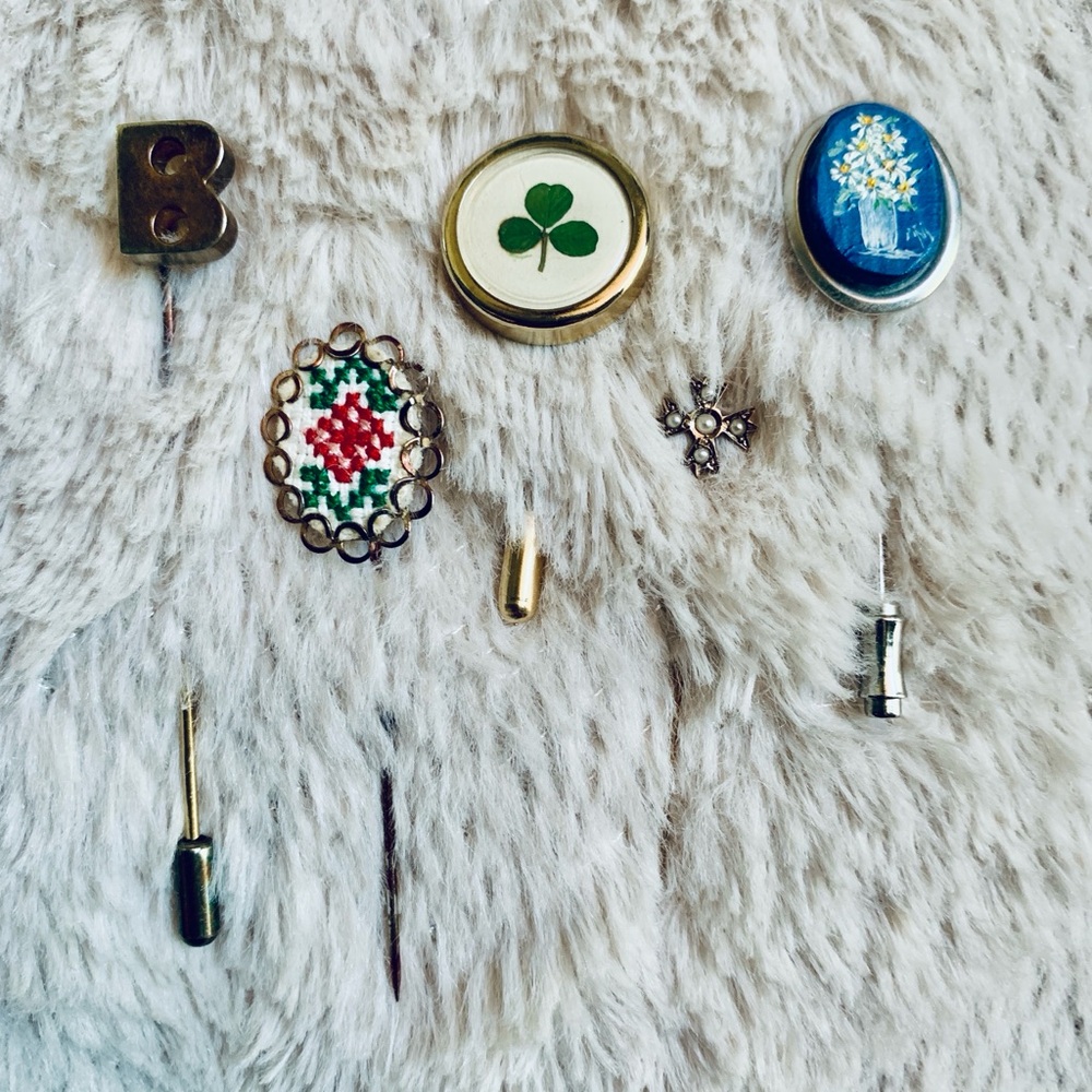Lot of 5 Vintage Stick Pins Pin Painting Cross Needlework B Clover